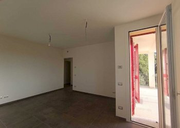 WhatsApp Image 2025-12-19 at 16.18.23.jpeg - Bilocale Medesano - foto 2