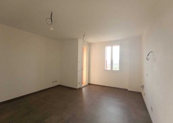 WhatsApp Image 2025-12-19 at 16.18.20 (3).jpeg - Bilocale Medesano - foto 6