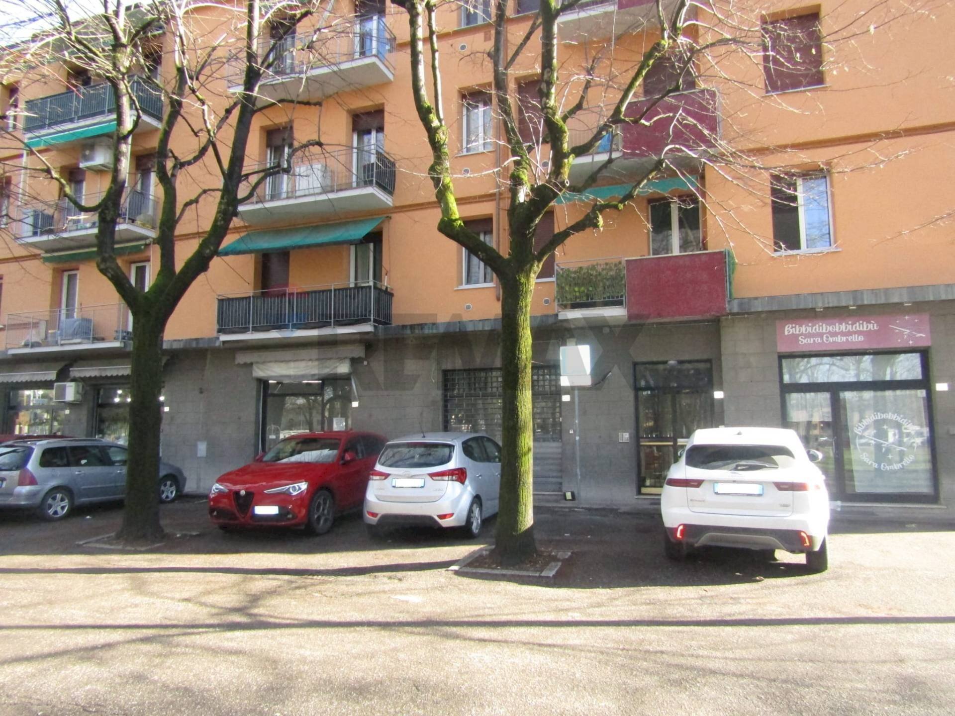 Locale Commerciale Via Michele Ferro, 15 
 Crespellano, Valsamoggia (zona Albareto - Mulini Nuovi) - foto 1