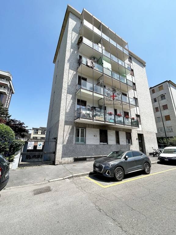 Two-room apartment Milano - photo 1