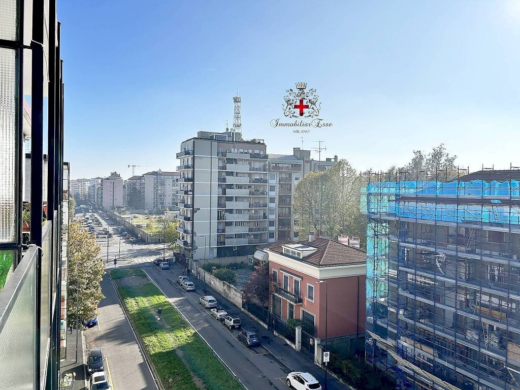 Two-room apartment Milano - photo 2