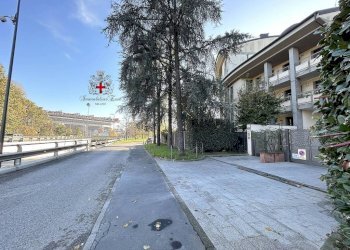 Ufficio Milano (zona San Siro) - foto 1