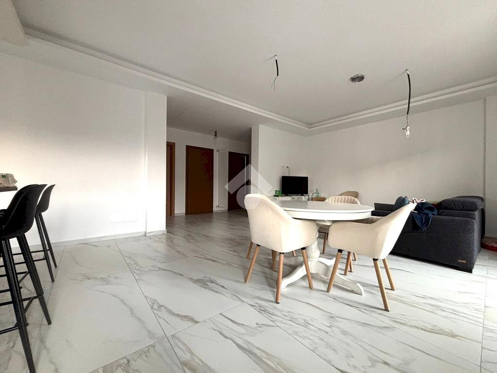 Four-room apartment Via Archimede, Nichelino - photo 2