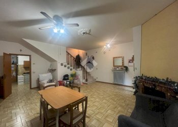 Casa semi indipendente Via Giacomo Puccini, Castelnovo di Sotto - foto 7