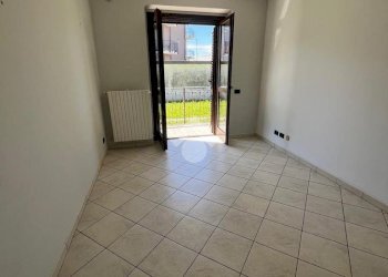 Three-room apartment Via San Giacomo, Leini - photo 11