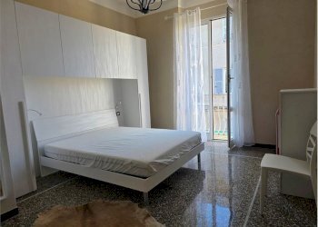 Trilocale Genova (zona San Teodoro) - foto 3