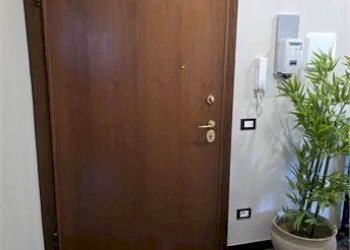 Trilocale Genova (zona San Teodoro) - foto 8