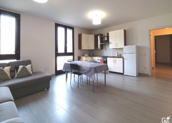 Two-room apartment Viale Montegrappa, Novellara - photo 1