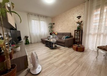 Two-room apartment Via Della Noce, Abbiategrasso - photo 2