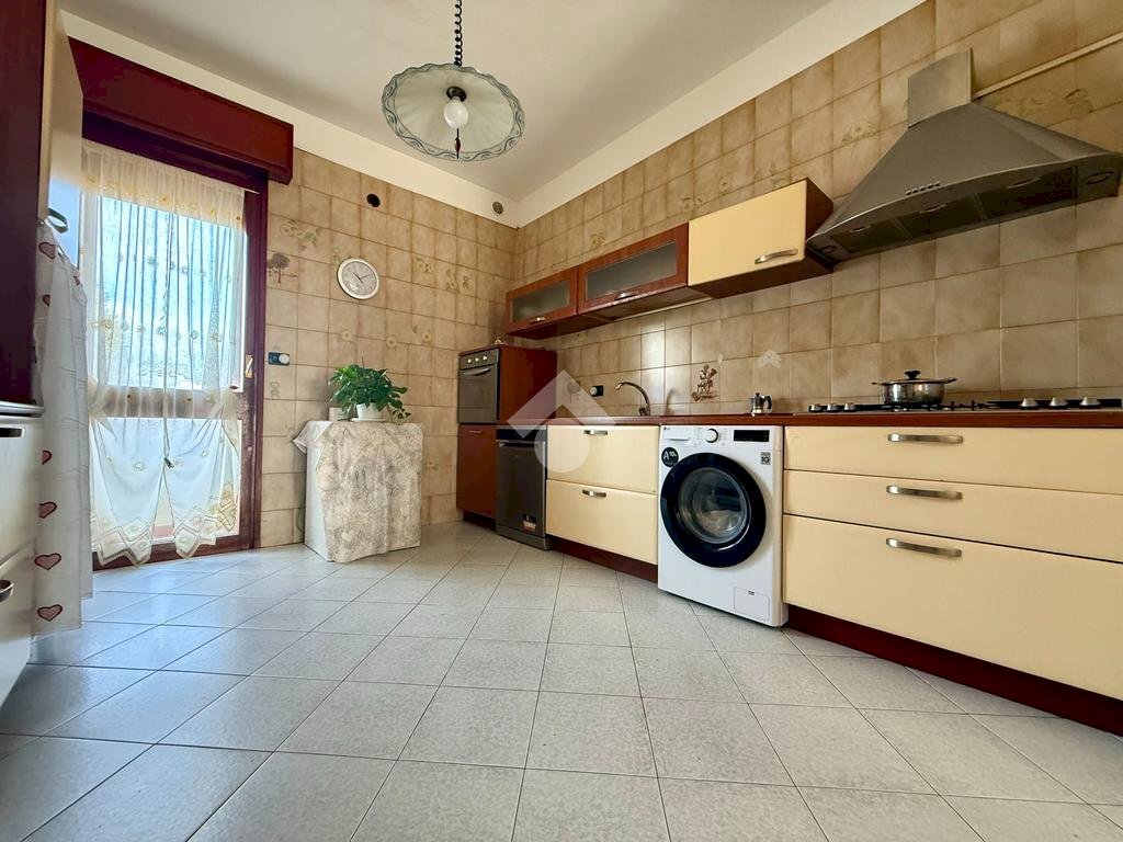 Three-room apartment Via Bagli, Rimini - photo 1