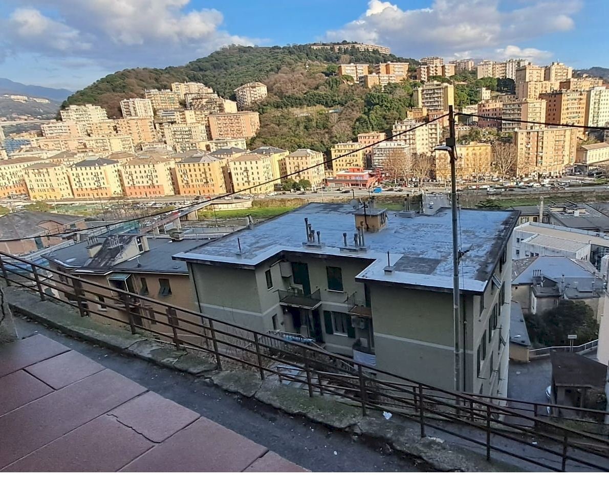 Apartment via Giovanni Revello, Genova (neighborhood Staglieno) - photo 2