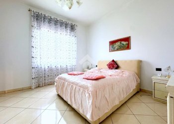 Three-room apartment Via piave, Cesate - photo 13