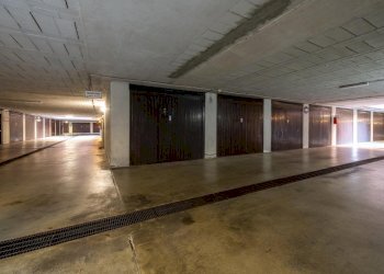 Box Peschiera Borromeo - foto 1