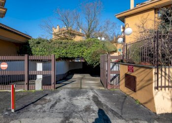 Box Peschiera Borromeo - foto 6