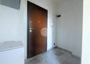 One-room apartment Via Trevi, Milano (neighborhood Dergano) - photo 8