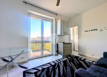 One-room apartment Via Trevi, Milano (neighborhood Dergano) - photo 15