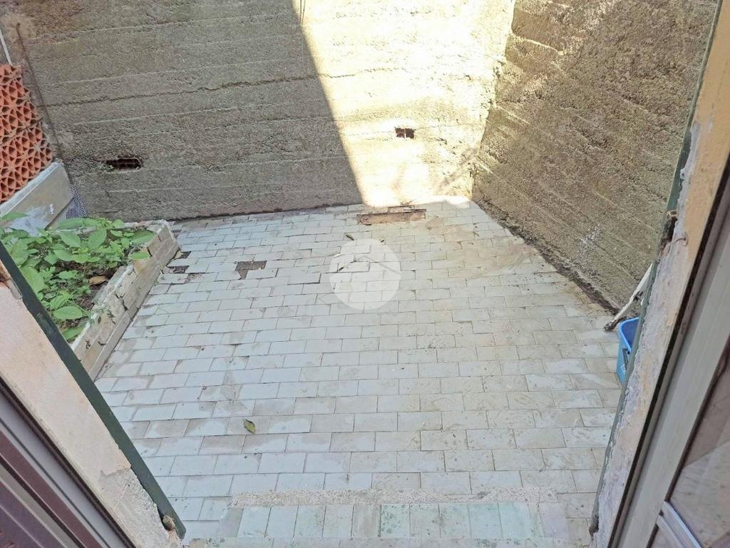 Three-room apartment Via Benedetto Brin, Genova (neighborhood Certosa) - photo 1