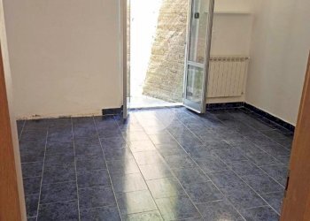 Trilocale Via Benedetto Brin, Genova (zona Certosa) - foto 8