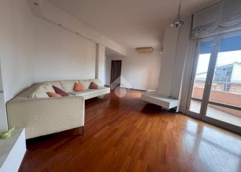 Quadrilocale Viale C. Sigonio, Modena (zona Buon Pastore - Parco Amendola) - foto 2