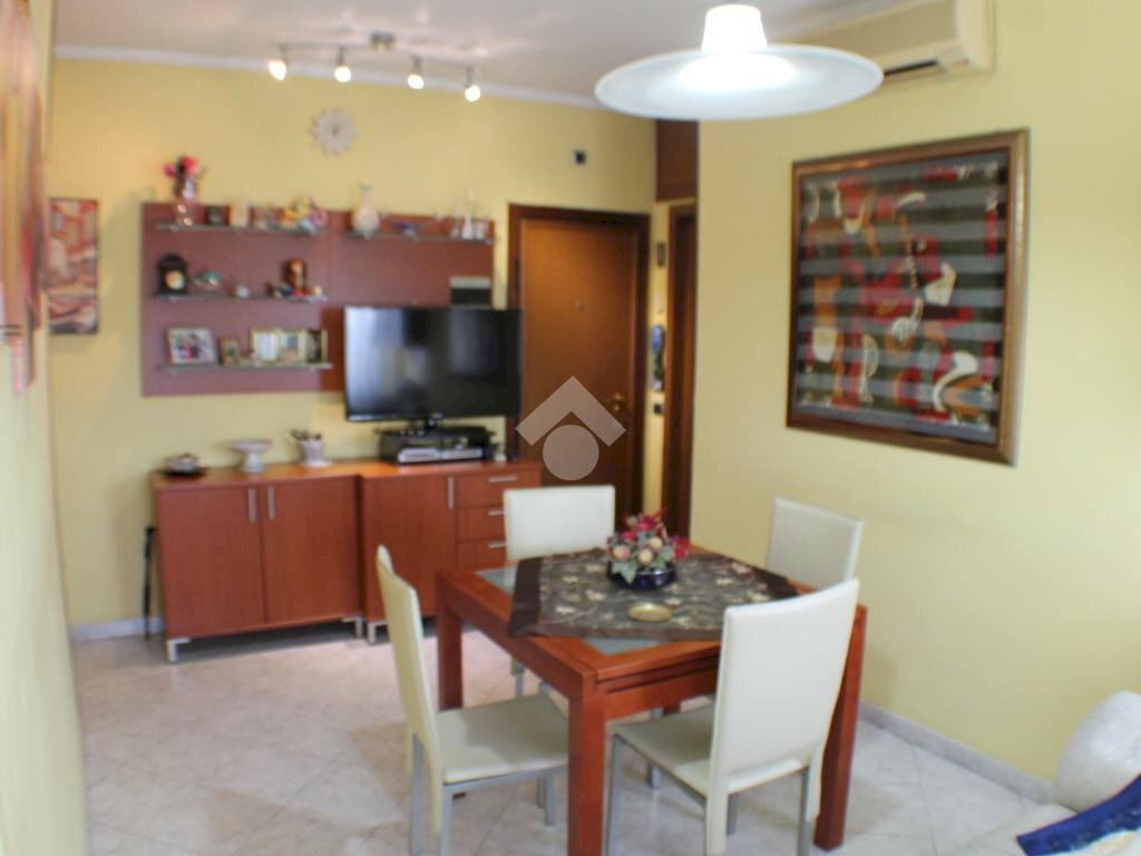 Three-room apartment Viale friuli, Cinisello Balsamo - photo 3