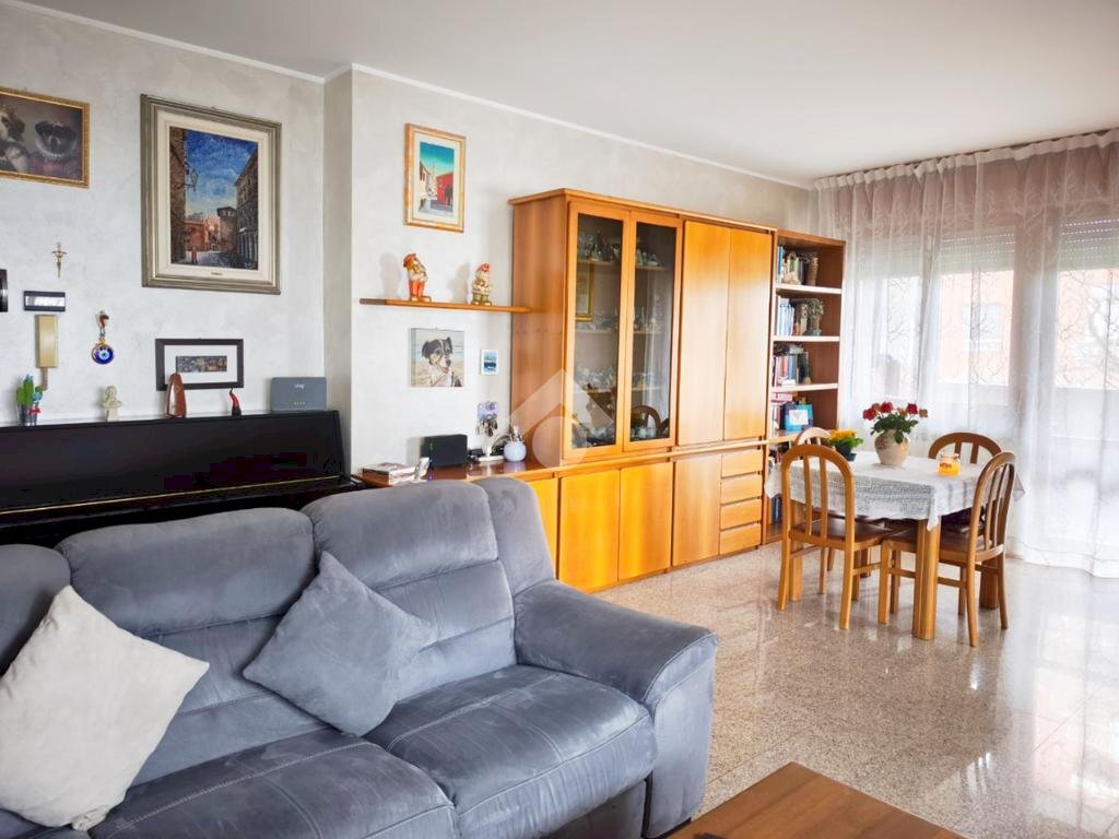 Three-room apartment Via Caravaggio, Cormano - photo 1