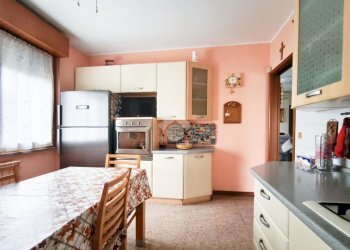 Three-room apartment Via Caravaggio, Cormano - photo 5
