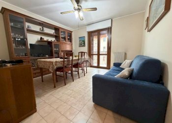 Three-room apartment Via Pietro Nenni, Vignate - photo 4