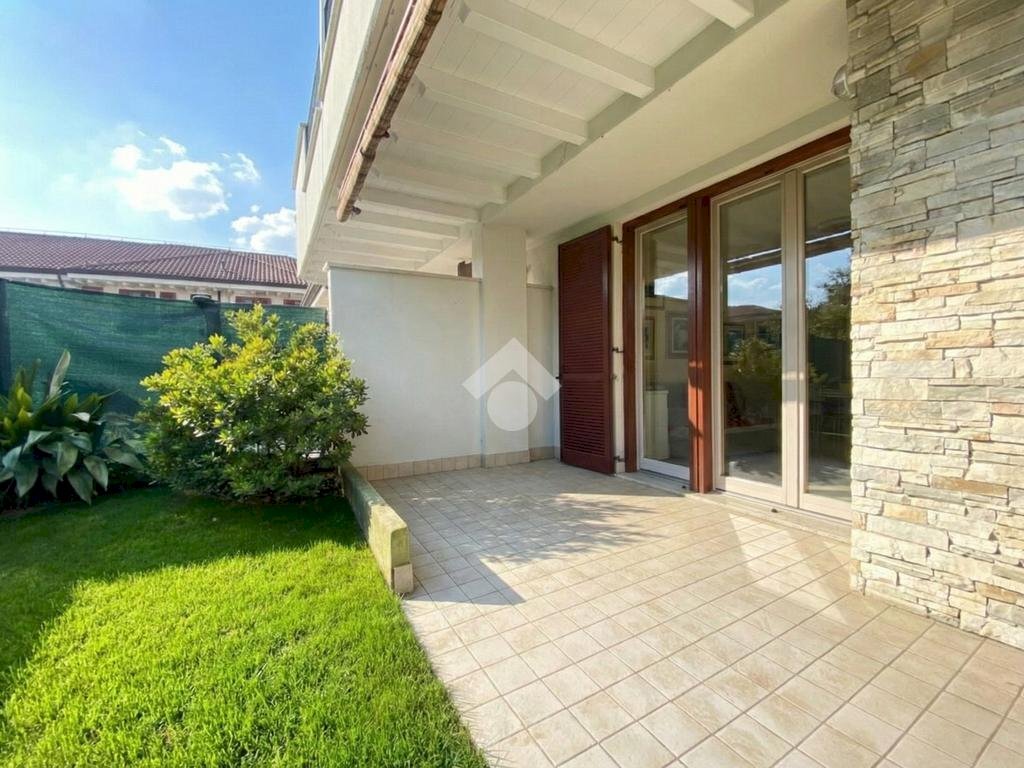 Bilocale Via Puglia, Grezzago - foto 1