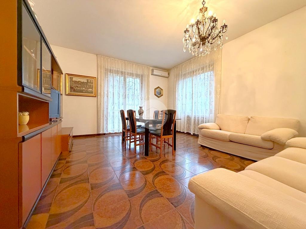 Villa Via Leonardo da Vinci, Santo Stefano Ticino - photo 3