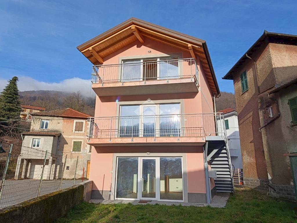 Casa indipendente Località Nenno Inferiore, Valbrevenna - foto 1