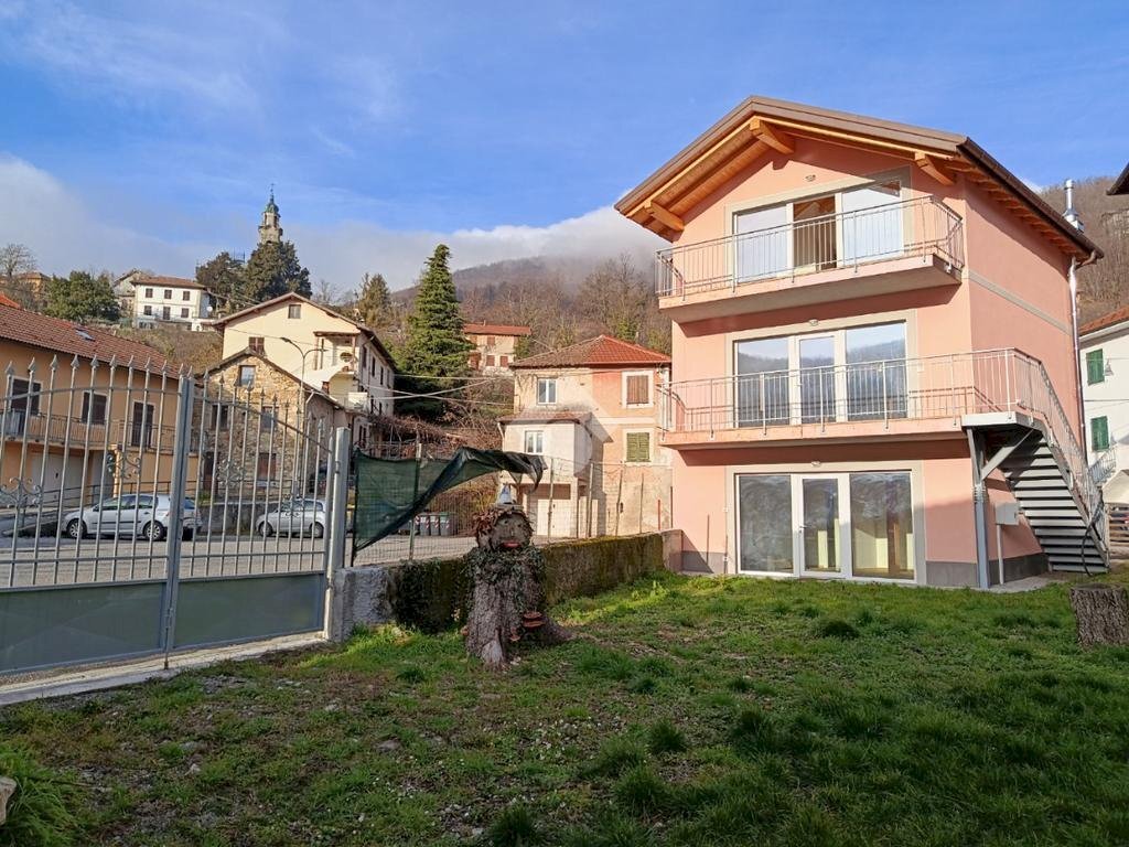 Casa indipendente Località Nenno Inferiore, Valbrevenna - foto 2