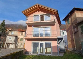 Casa indipendente Località Nenno Inferiore, Valbrevenna - foto 1