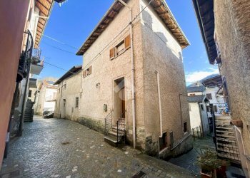 Casa semi indipendente Via Sasso Lemmi, Grondona - foto 1