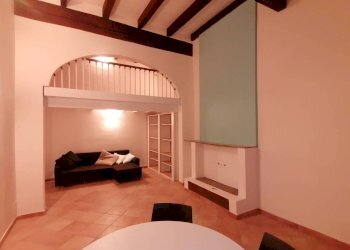 Four-room apartment Via Cartoleria, 34, Bologna (neighborhood Centro Storico) - photo 3
