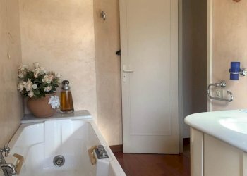 Trilocale Ravenna (zona San Biagio) - foto 9