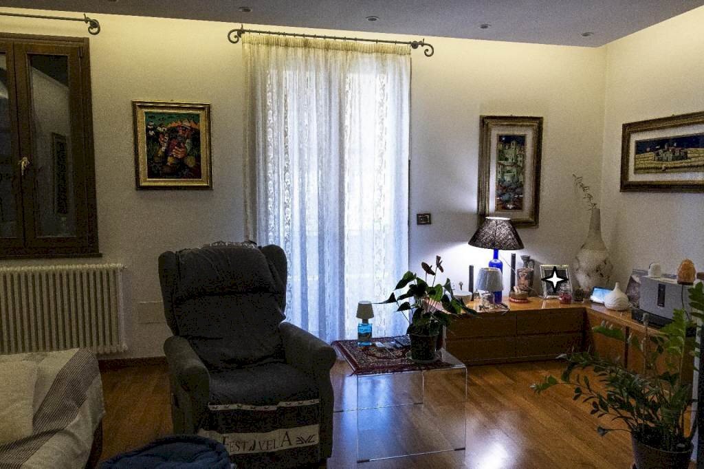 Villa a Schiera Ravenna (zona Borgo Montone) - foto 3