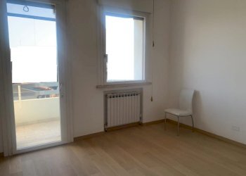 Trilocale Ravenna (zona San Biagio) - foto 4