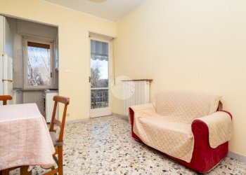 Two-room apartment Via Enrico Toti, Beinasco - photo 3