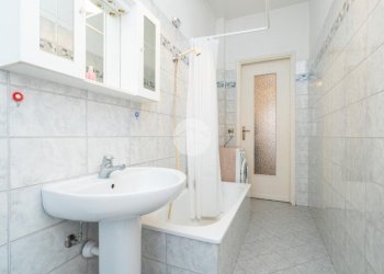 Two-room apartment Via Enrico Toti, Beinasco - photo 20