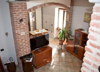 Rustic Piazza San Pietro, Benna - photo 10