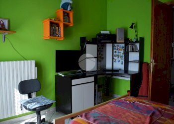 Rustic Piazza San Pietro, Benna - photo 17