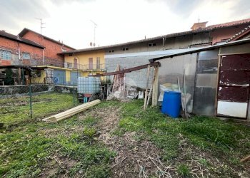 Rustic Piazza San Pietro, Benna - photo 22