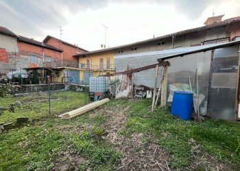 Rustic Piazza San Pietro, Benna - photo 23