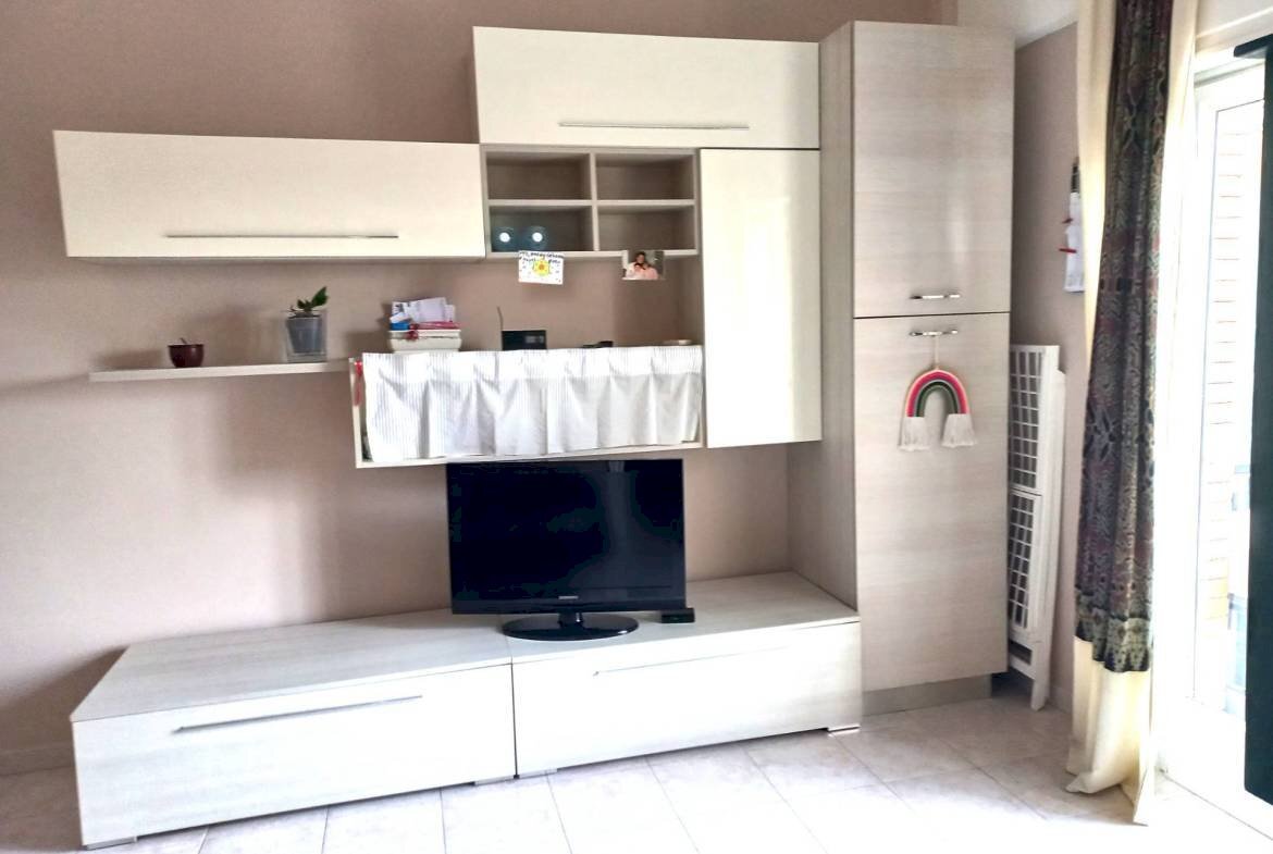 Two-room apartment Via Gradoli, Roma - photo 1