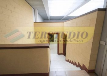 Foto 8 - Capannone strada privinciale 181
 
11, Merlino - foto 8