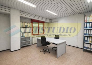 Foto 12 - Capannone strada privinciale 181
 
11, Merlino - foto 12