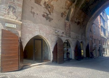 Foto 16 - Locale Commerciale Corso della Repubblica, Fabriano - foto 16