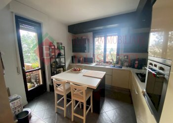 Foto 2 - Trilocale VIA C. CATTANEO
 
95, Legnano - foto 2