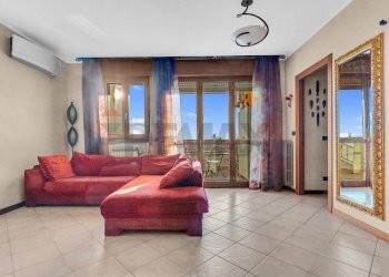 Soggiorno - Trilocale via Sant'Anna
 
12, Nerviano - foto 1