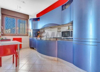 Cucina - Trilocale via Sant'Anna
 
12, Nerviano - foto 8